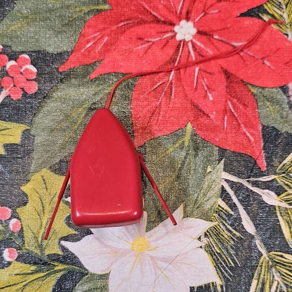 Fishing Boat Bear Ornament - Picture 5 of 6